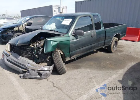 2000 Toyota Tacoma z USA, uszkodzony, nr VIN 4TAVL52N7YZ656217